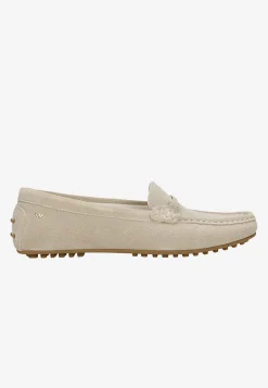 Beżowe mokasyny car shoes z dwoiny welurowej