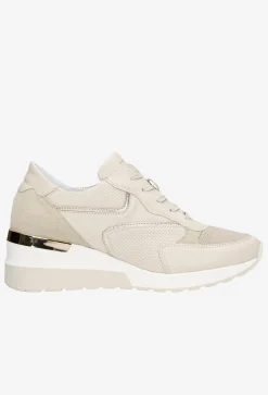 Beżowe sneakersy damskie ze złotymi elementami
