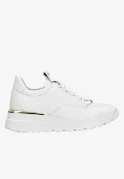 Białe sneakersy damskie ze złotymi elementami