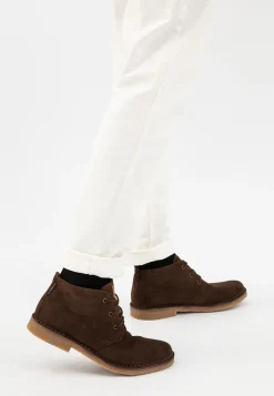 Brązowe trzewiki męskie typu desert boots z dwoiny welurowej