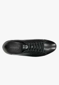 Czarne minimalistyczne sneakersy męskie w klasycznym stylu
