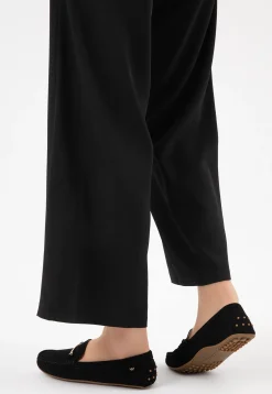 Czarne mokasyny damskie typu car shoes