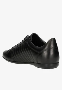Czarne sneakersy meskie z ozdobnymi przeszyciami