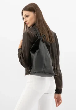 Czarny oryginalny plecak ze skóry licowej