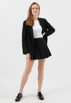Eleganckie lakierowane półbuty damskie