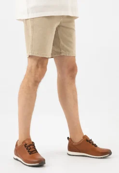 Jasnobrązowe sneakersy męskie w casualowym stylu