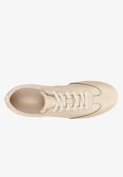 Skórzane beżowe sneakersy damskie na cienkiej podeszwie